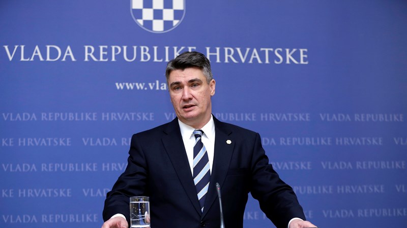 Premijer Milanović: Pitanje granice može se riješiti već danas, ako Srbija počne kontrolirati intenzivan tok migranata 